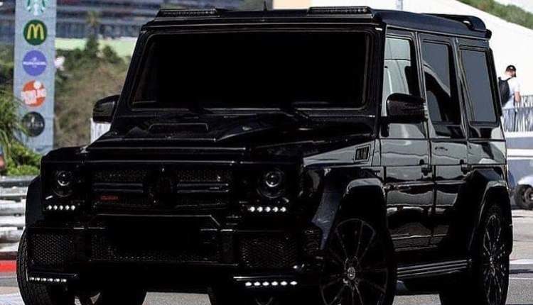 أفخم سيارات مرسيدس بنز باللون الأسود بالصور - مود كار