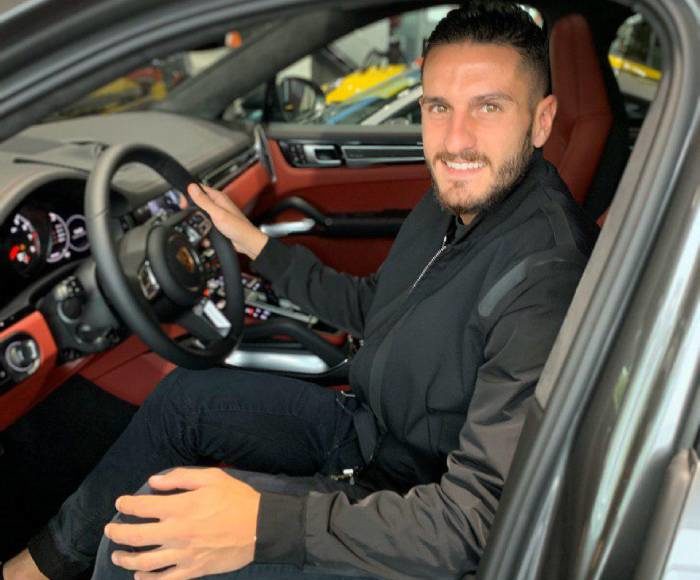 كوكي نجم أتلتيكو مدريد يشتري بورش كايين تيربو كوبيه 2020