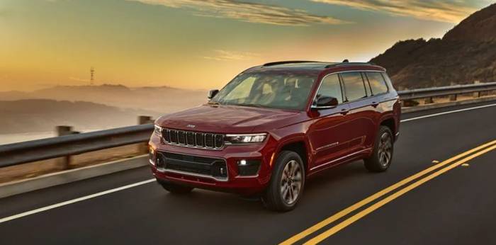 أسعار جراند شيروكي إل 2021 Jeep Grand Cherokee L تبدأ بسعر 38،490 دولارًا